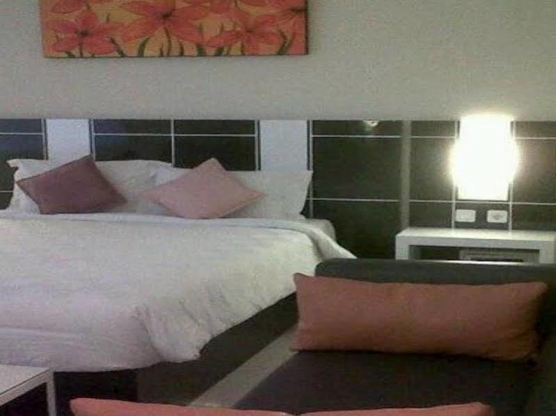 Hotel Orlen Yogyakarta Eksteriør billede